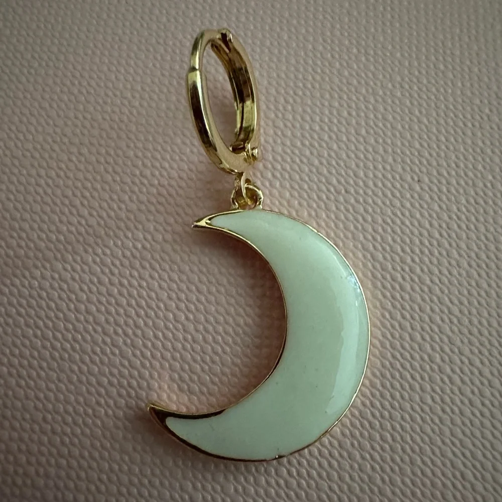 Mix and match fashion Moon + Star gold plated enamel earrings piercings